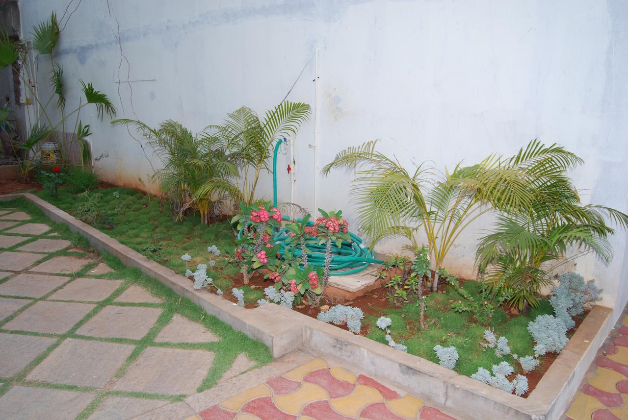 Pratham Residency Hotel Mysore Exterior foto
